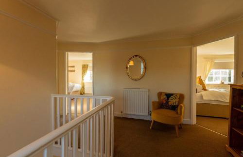 Hawthorn Farmhouse - Photo 49