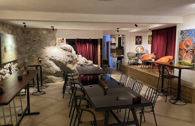 The Rock Star's Villa With Private Pool And Beach - Photo 8