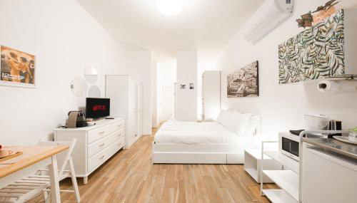 Minerva, Elegant Stay in the Bologna City Center - Photo 1