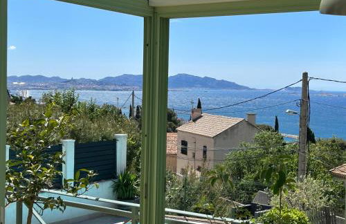 maison entièrement climatisée vue d'exception mer et rade de Marseille avec piscine 8 personnes - Foto 15