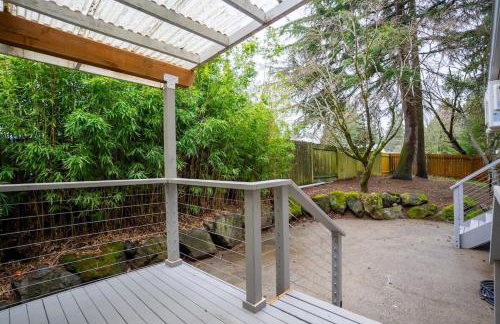 Burien's 3-BR Middle Unit Retreat with Deck BBQ - Foto 28