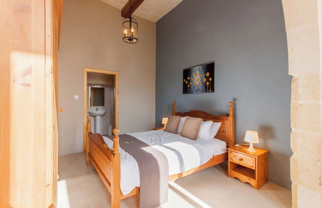 Naduri, Beautiful Gozitan Villa + Pool - Foto 8