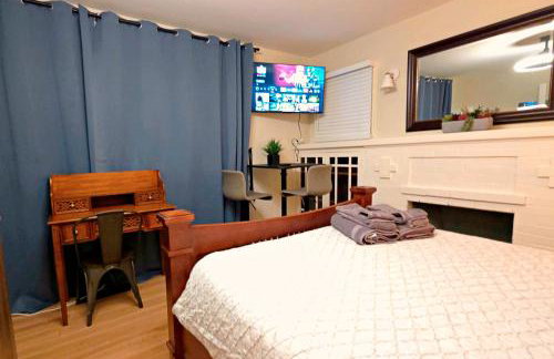 Downtown SJ Spanish Bungalows, 2BR Home, Studios and Private Rooms - Foto 17