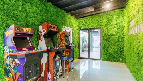 New Miami & Calle Ocho Home with Arcade! - Foto 5, Game Room