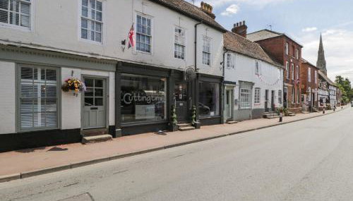 Cuckoo Cottage - Photo 2