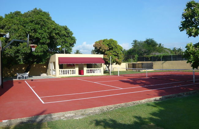 Villa Los Almendros - 2 Private Pools & Tennis & Pickle Ball - Photo 18