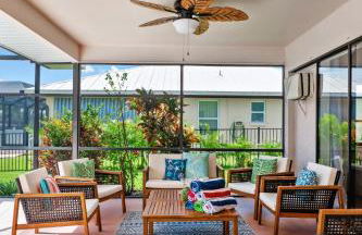 Pelican Paradise! Waterfront, BBQ, Heated Pool, King Bed, Luxury, Family Fun & More - Foto 35