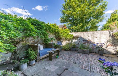 Courtyard Retreat - Foto 22