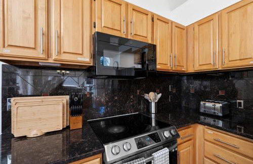 Stunning Sammamish Lake View Home near Weowna Park - Foto 13