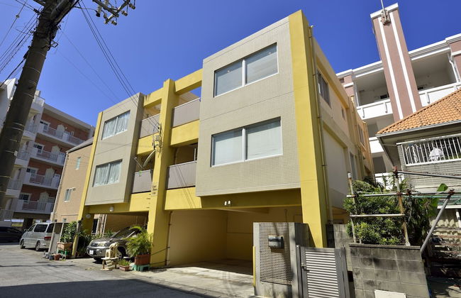 Chatan Coat House - Foto 1