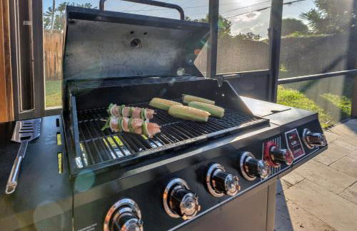 Family Beach Home With Home Theater & Heated Pool! - Foto 56