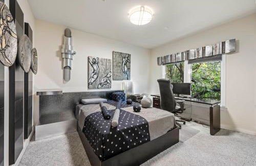 Vista De Lago Retreat Luxury Mansion with Pool and Theater - Foto 30