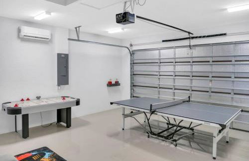 Casa Sevilla, heated pool, sleeps 9, 4B3B - Foto 44