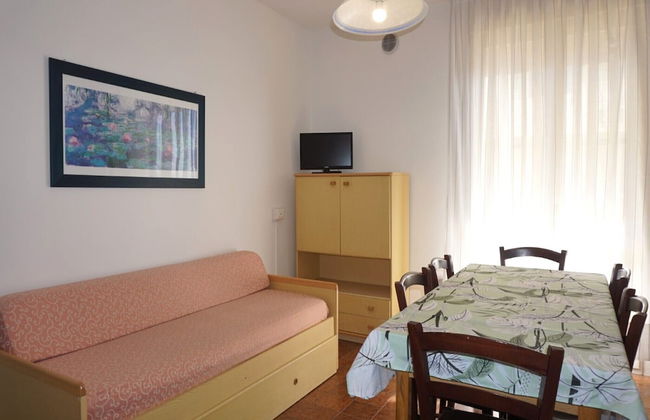 Beautiful One-bedroom Flat With Swimming Pool Near the sea by Beahost Rentals - Foto 3