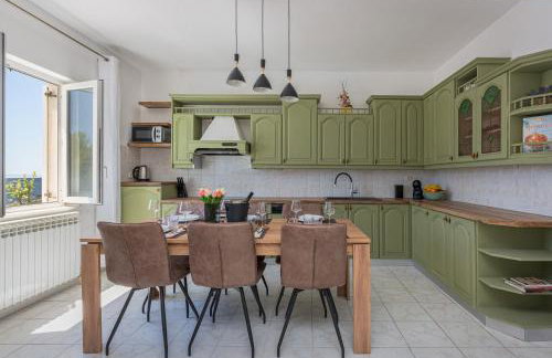 Holiday Home Zarello with Private Pool next to the Sea - Foto 51