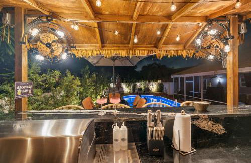 Plantation Pool Home with Hot Tub Sleeps 10 - Foto 61