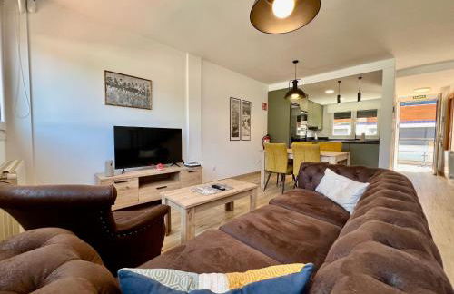 Dúplex Stylish Host con vistas al mar - Foto 9