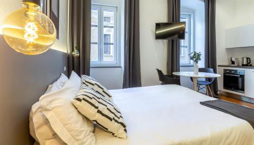 Amazing studio in the city center + WiFi - Photo 3