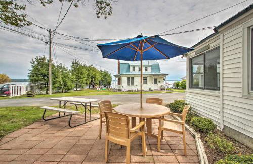 Sebago Lake Cottage with Patio and Beach Access! - Foto 22