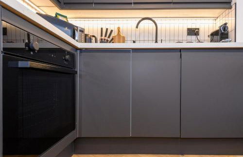 Paradise Boutique Deluxe - Leeds City Center - Steps to Ivy Asia - Foto 74