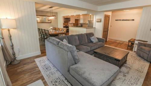 Seven Springs 2 Bedroom Premium Condo, Pet Friendly! by RedAwning - Foto 4