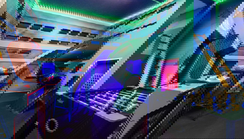 Broad Oak Stocked Solterra Retreat Pool Game Room 17 Guests Themed Rooms - Foto 1, Habitación