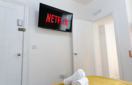 Bay City Studio Apartments - Foto 3