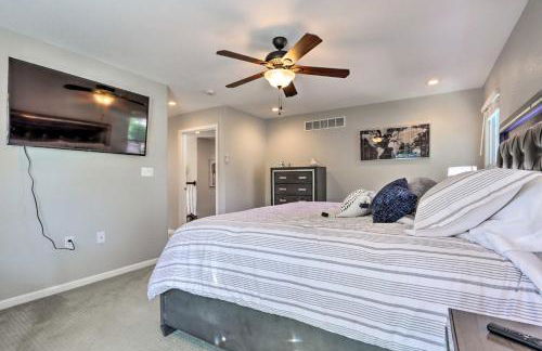 Dock and Jet Ski Slip Lakeside Sunrise Beach Home! - Foto 13