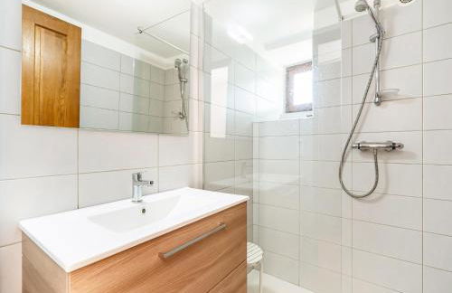 Relaxing Family Stay in Les Vans - Foto 24