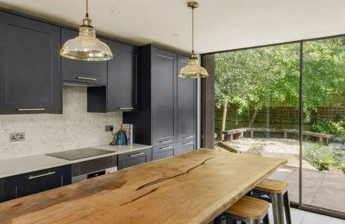 Parea Living - Spacious North London House with Big Garden - Foto 18