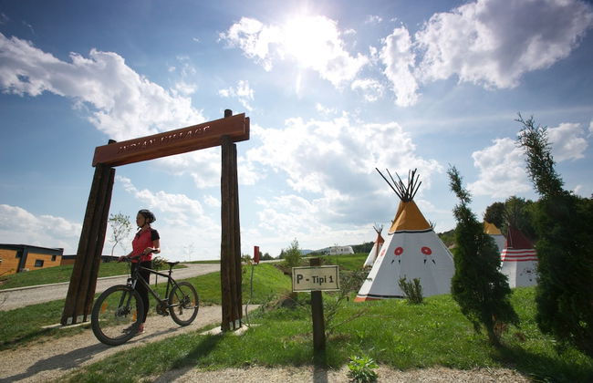 Indian Village Tipi Tent - Photo 18