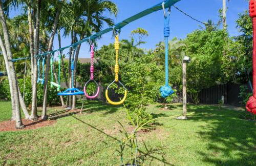 Boho House - Stylist Home with Parking and large Yard - Foto 4