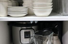 Retro 2 bedroom basement APT with free parking - Foto 11