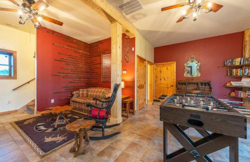 6-Bed Family Retreat Hot Tub Game Room Playground - Foto 35