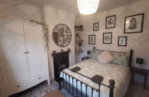 Prime location for Snowdon, Family and Dog friendly! - Photo 2