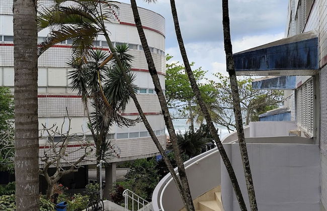 Pé na areia do Guarujá - Praia do Tombo (F) - Foto 51