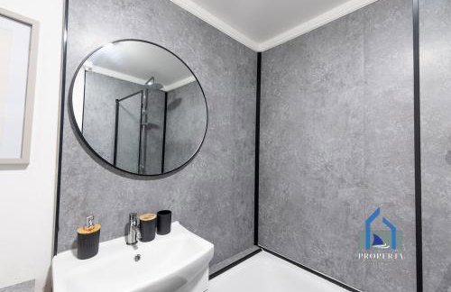 Traditional Central Home-Games Room-Free Parking - Foto 19