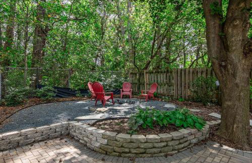 Walk to Fox River Grove Train Station and Hot Tub! - Foto 22