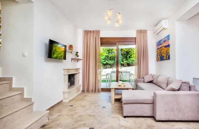 Sunset Villas - Photo 40