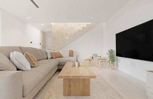 Exclusive Luxury Villa with Stunning Sea Views - Foto 27