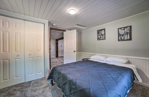 Prudenville Retreat with Yard about 1 Mi to Lake! - Foto 23