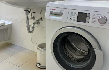 Ferienwohnung im Stadtzentrum von Bernau - Komfortable Wohnung mit 2 Zimmern, Bad, Spülmaschine, Waschmaschine, komplette Küche, WLAN, Terrasse, ruhige Lage - Foto 14