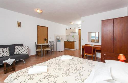 Apartments Ana Lopud - Studio with Balcony and Sea View-2 - Photo 14