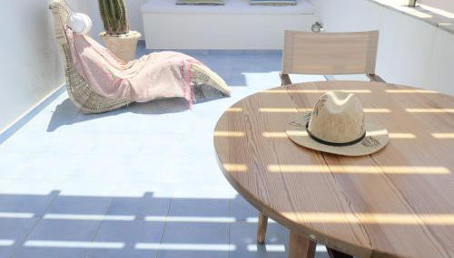 Innaxos Studios, Viewing Apollo Temple - Foto 4, sunbed, furniture