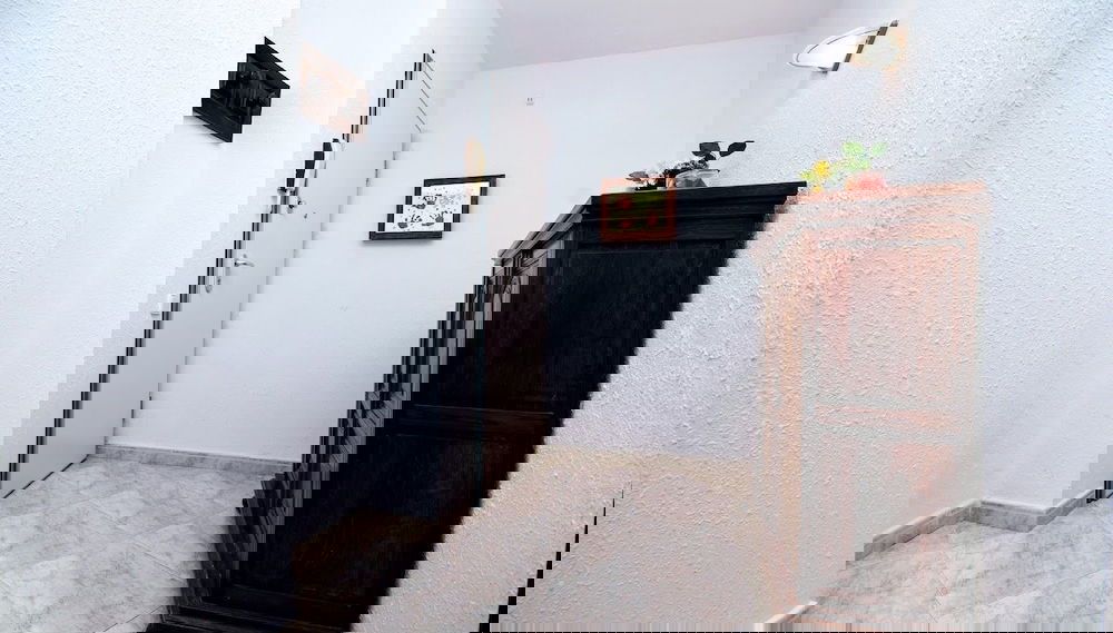 Entrada (vista interior)