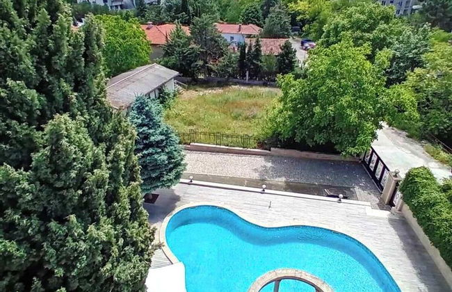 Twins Palace Apart Hotel - Photo 64