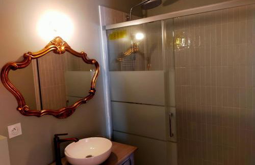 Maison charmante, piscine, boulodrome, calme, "Glycine" - Foto 18