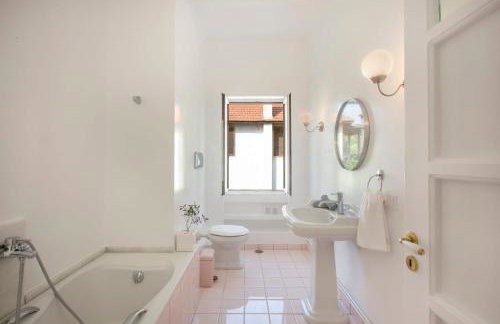 Glyfada Villa 6BR 16ppl Private Pool 300m to Beach - Foto 38