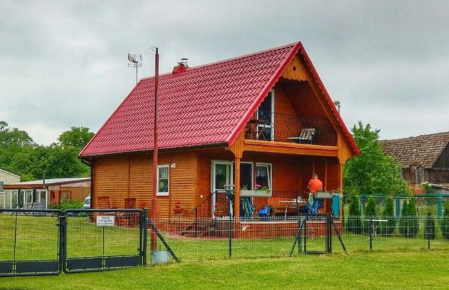 Cottage by Lake Ostrowieckie With Private Beach - Photo 27