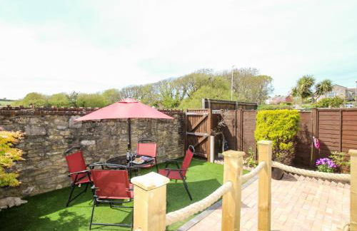 Knapp Cottage - Photo 34